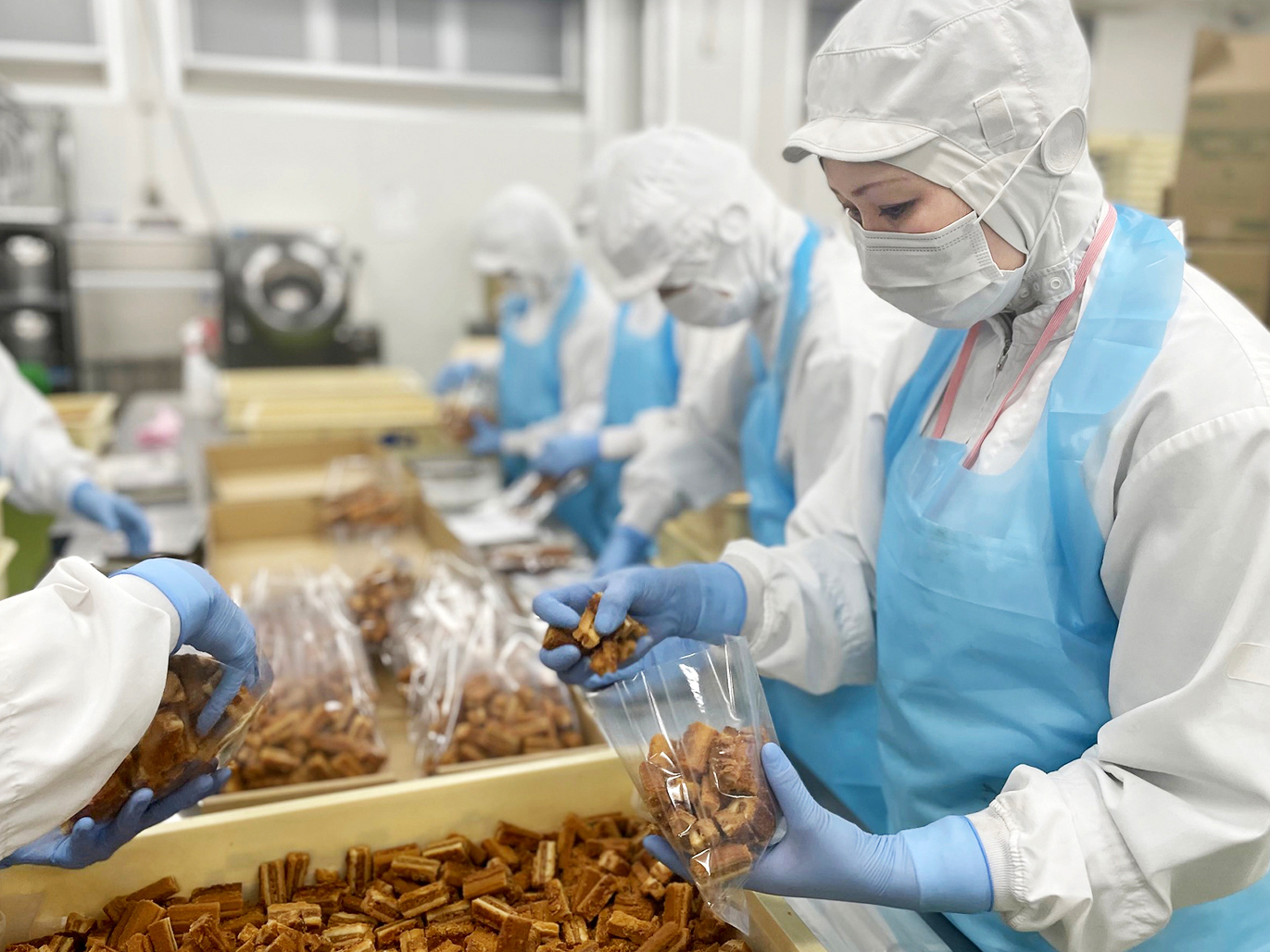 オープニングスタッフ募集！菓子メーカーで製造補助スタッフ・パートアルバイト募集